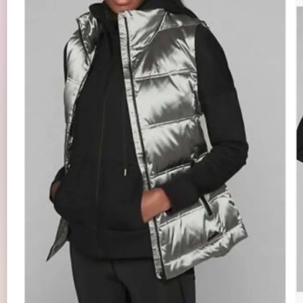 Athleta responsible goose down metallic puffer vest. Size small